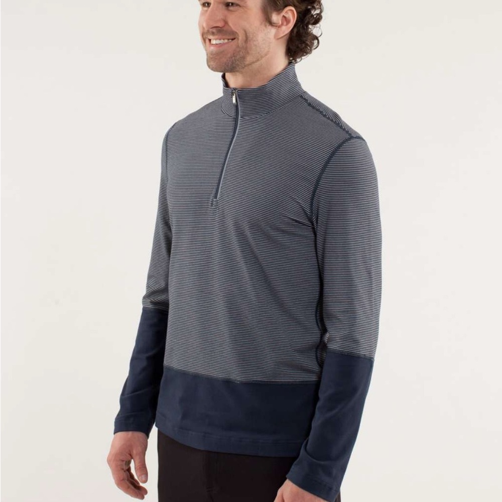 Lululemon Men's Speed 1/2 Zip shirt in navy blue and white stripes